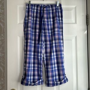 Gab Body XS plaid purple, white and peach chop pants